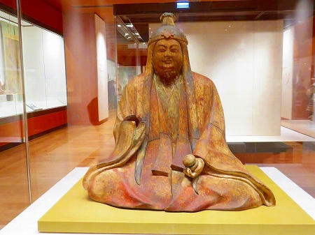 奈良県指定　木造罔象女神坐像　：丹生川上神社所蔵