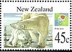ニュージーランドのホッキョクグマ