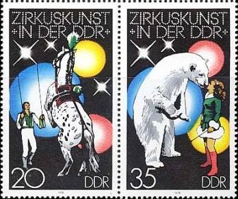 東ドイツのサーカス（人間ピラミッド、ゾウの自転車運転、馬の曲芸、白熊の曲芸)1978年