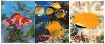 ブータン　マスク　魚　金魚　立体切手　