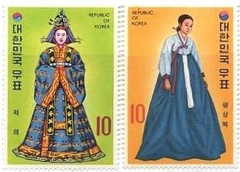 韓国の民族衣装　王妃の儀式服/チョギ、婦人の平服/チマコゴリ