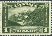 エディスキャベル山（カナダ、1930年）