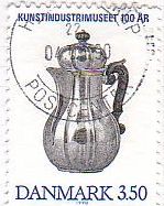 銀製のコーヒーポット（1726年製､デンマーク）