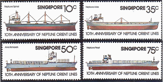 コンテナ船　アンロ・テマセク号　　　コンテナ船　ネプチューン・パール号貨物船　ネプチューン･スピネル号　　　タンカー　ネプチューン・エリーズ号　ネプチューン・オリエント航路10周年記念（シンガポール、1978年）
