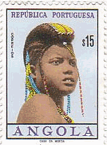 アフリカ・アンゴラの少女たちのヘアスタイル・髪飾り（1961年）