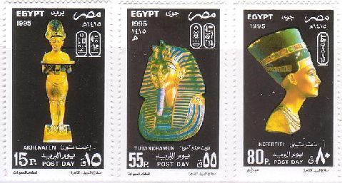 エジプト　ツタンカーメン王　黄金のマスク　ツタンカーメンと義理の母・ネフェルティティ