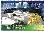 世界三大瀑布のひとつイグアスの滝　ブラジル　世界遺産