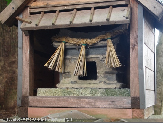 平群坐紀氏神社の家型埴輪